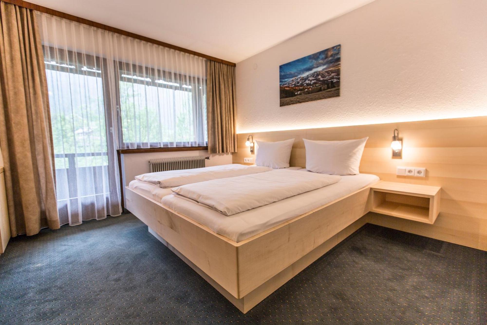 Gaestehaus-Pension Barbara Андельсбух Номер фото